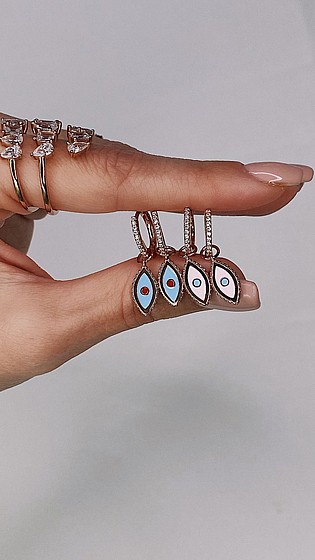 Enamel drop eye earring